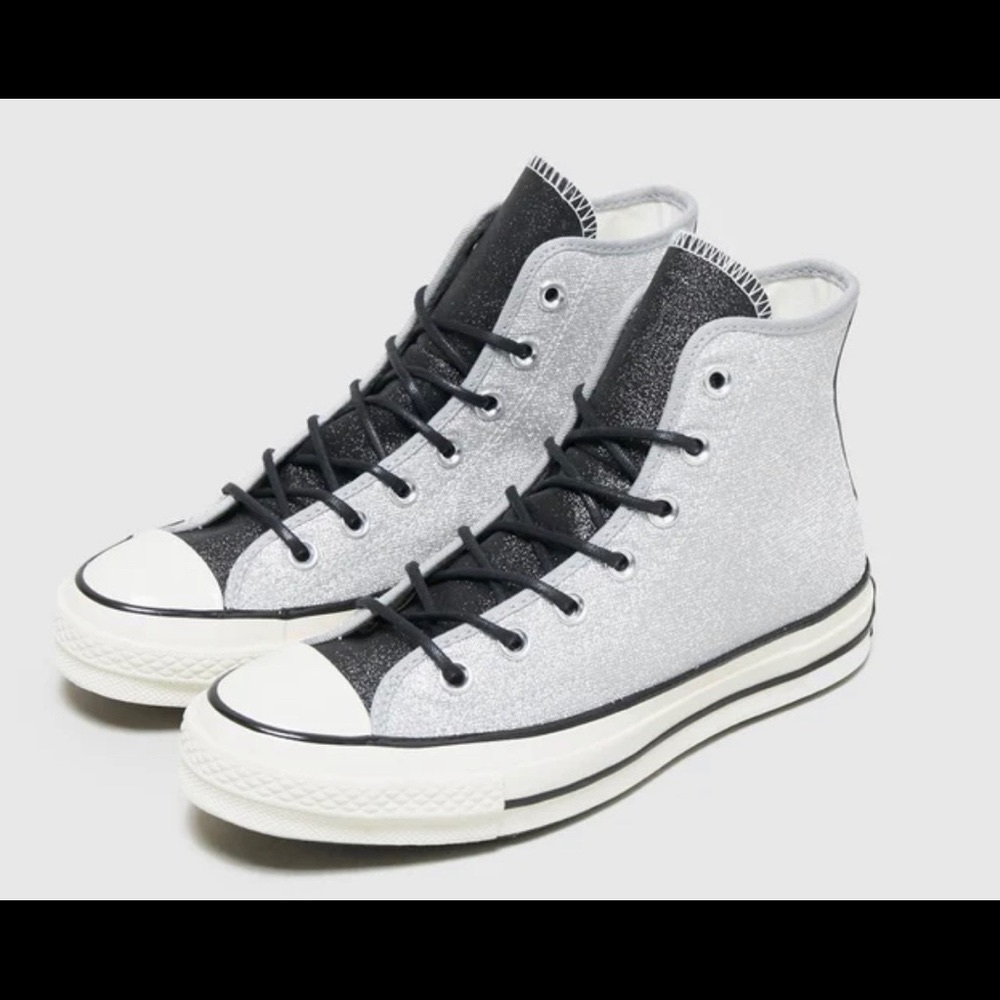 Brand new Converse Women’s Authentic Glam Chuck 70